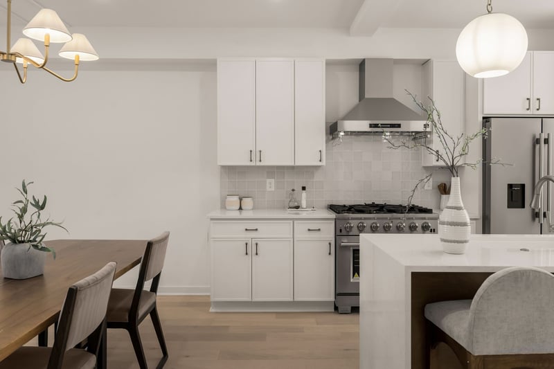 915 Cheatham Pl, Nashville, TN 37208