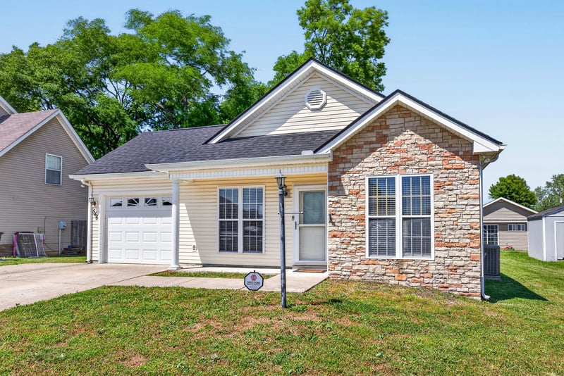 546 Albion Cir, Gallatin, TN 37066