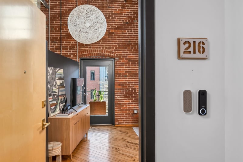 1400 Rosa L Parks Blvd #216, Nashville, TN 37208