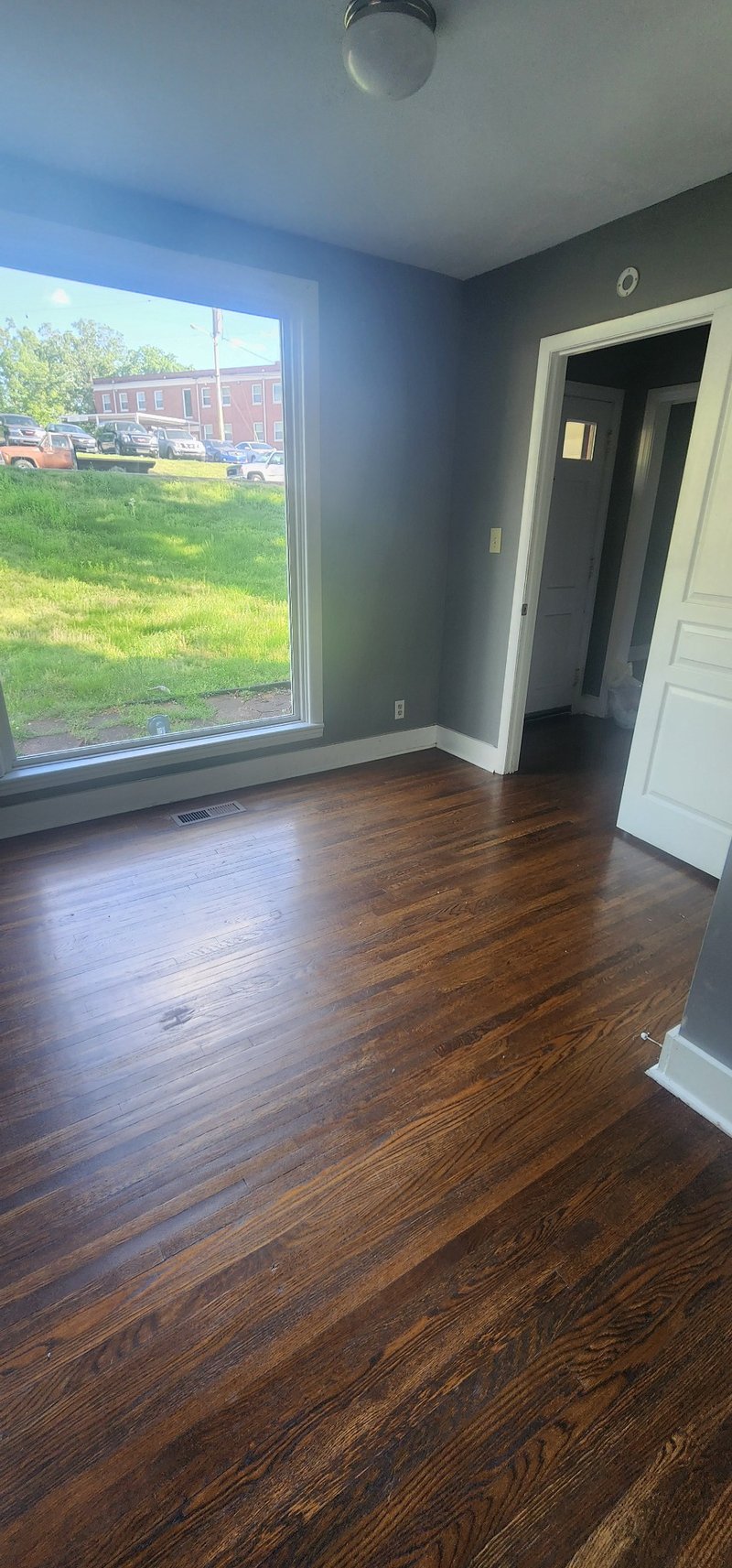 1211 Saturn Dr, Nashville, TN 37217