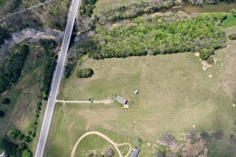 2089 Bear Creek Pike, Columbia, TN 38401