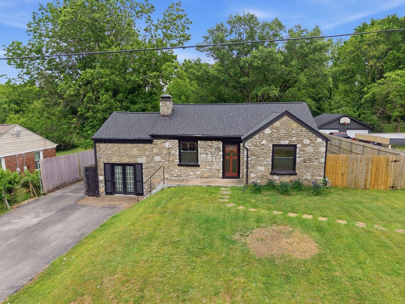 3804 Oxford St, Nashville, TN 37216