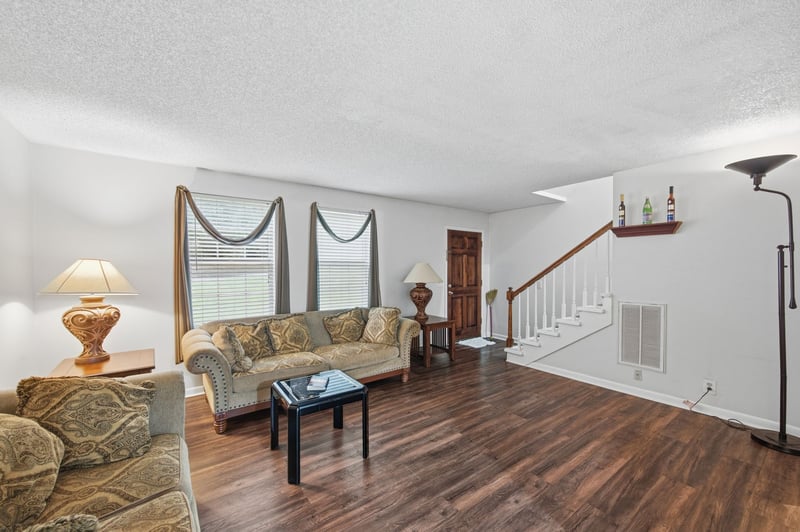 5515 Country Dr #54, Nashville, TN 37211