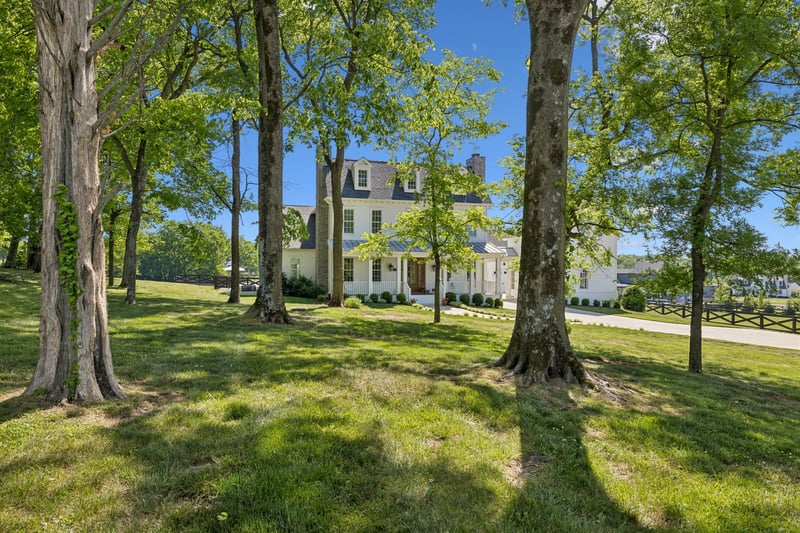 5208 Bond Springs Ct, Thompsons Station, TN 37179