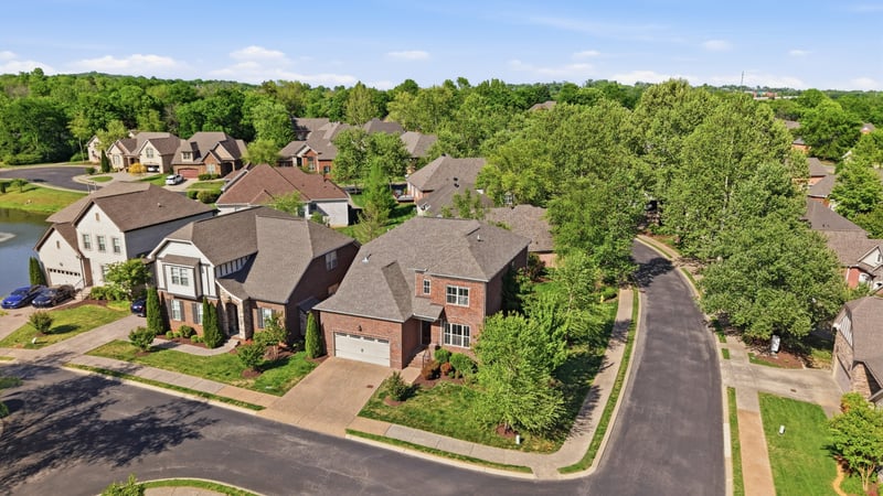 1000 Ramble Rn, Hendersonville, TN 37075