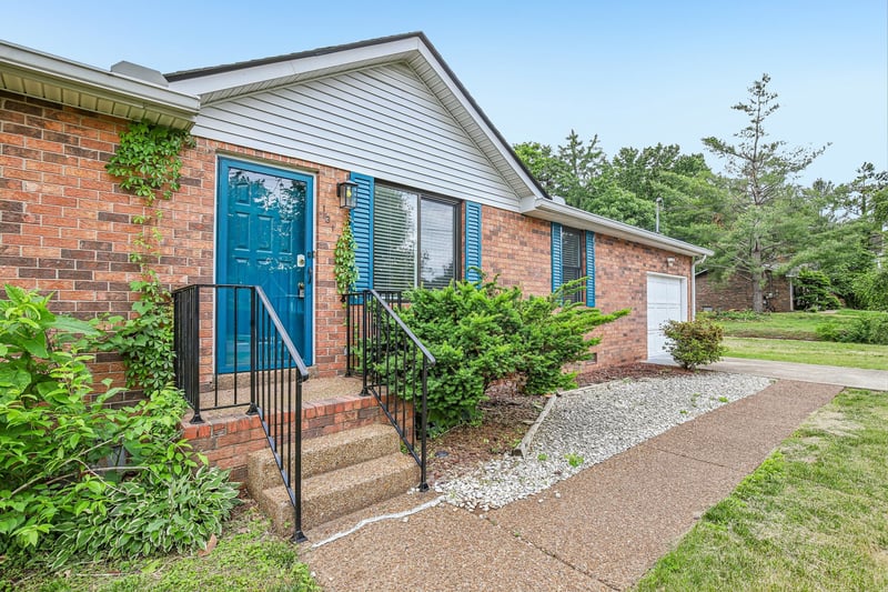 1317 Love Joy Ct, Nashville, TN 37216