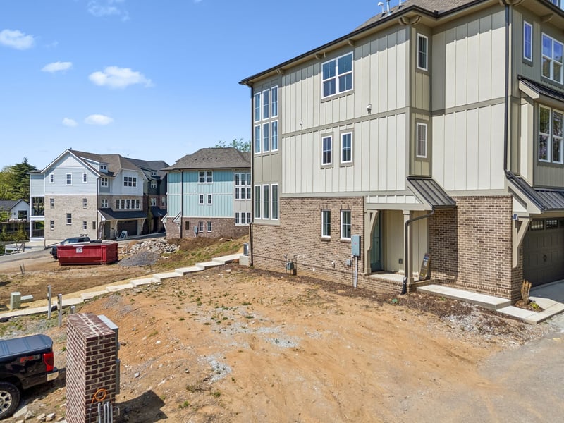 121 Honeywine St, Nashville, TN 37206