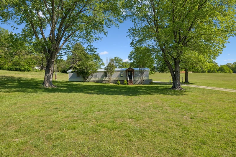 6644 Highway 76 , Springfield, TN 37172