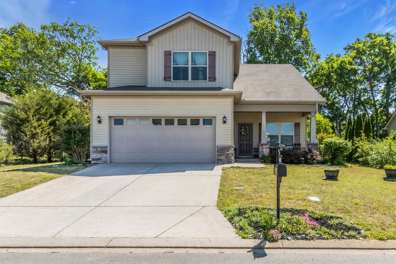 1410 Halverson Dr, Murfreesboro, TN 37128