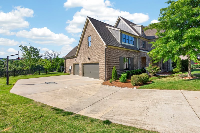 929 Hornsby Dr, Franklin, TN 37064