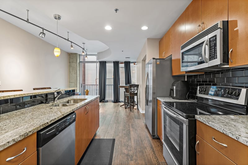 301 Demonbreun St #602, Nashville, TN 37201
