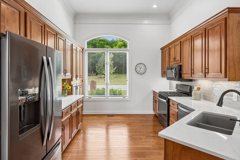 516 Lexington Dr, Lebanon, TN 37087