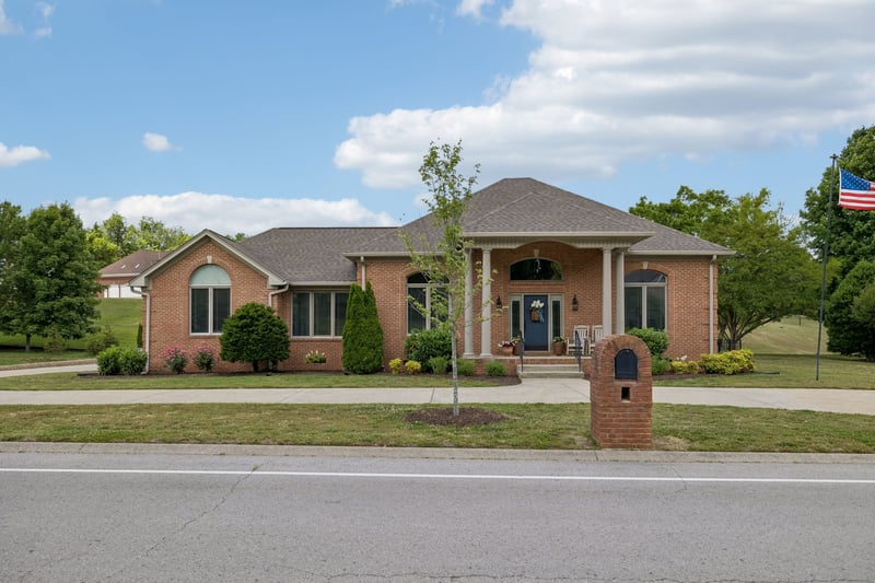 516 Lexington Dr, Lebanon, TN 37087