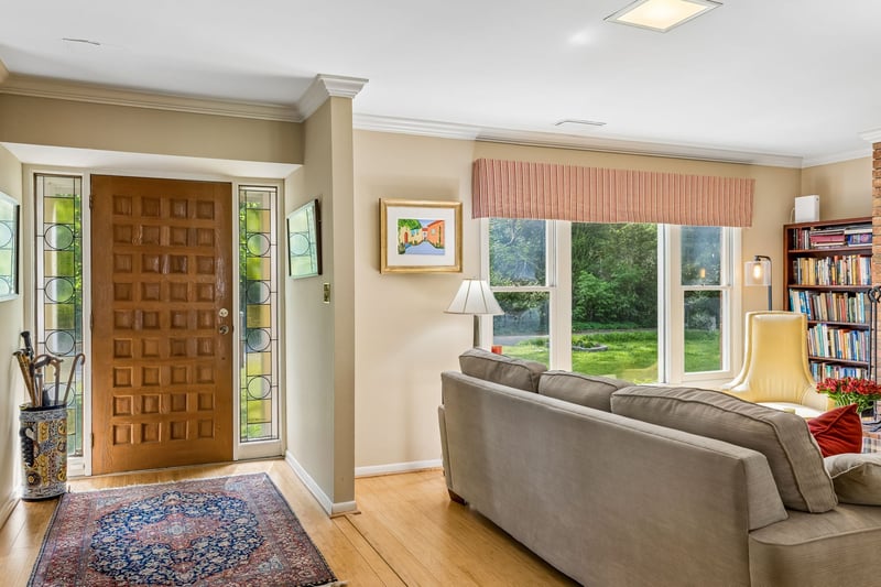 2832 Valley Rd, Nashville, TN 37215