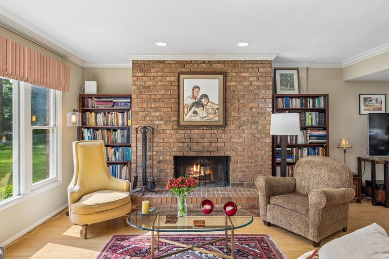 2832 Valley Rd, Nashville, TN 37215