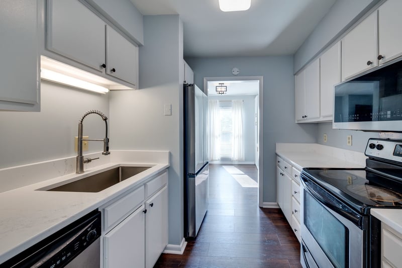 404 Summit Ridge Pl, Nashville, TN 37215