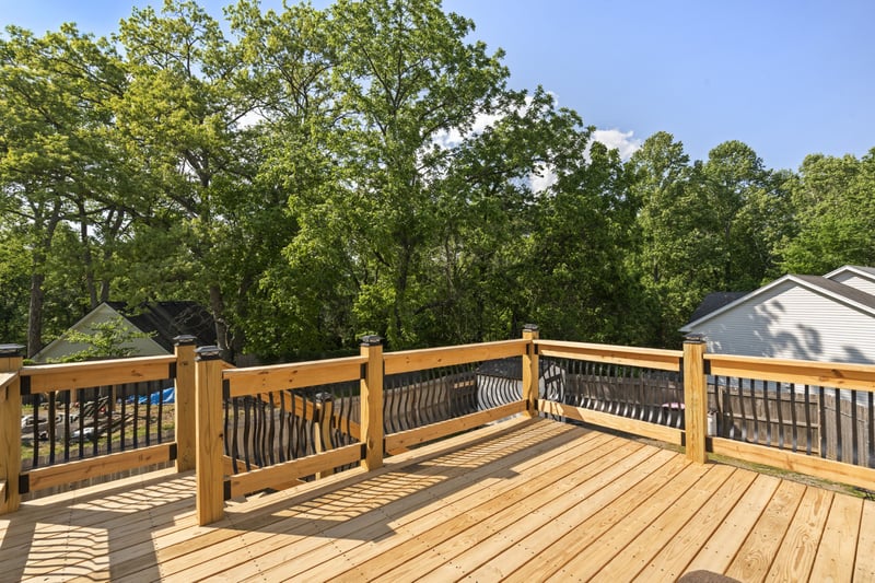 1004 Woodbrier Ln, Greenbrier, TN 37073