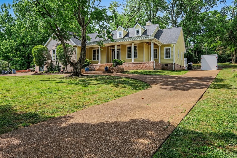 741 Elysian Fields Rd, Nashville, TN 37204