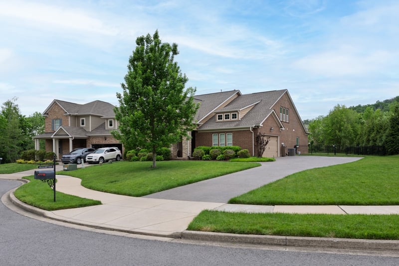 219 Calumet Ct, Gallatin, TN 37066