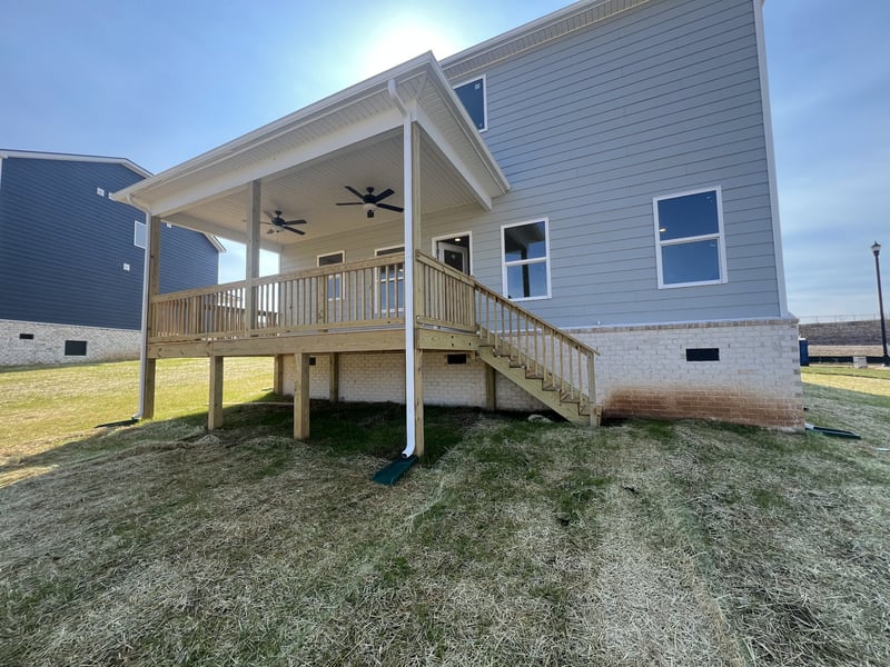 2951 Sharpstone Dr, Columbia, TN 38401
