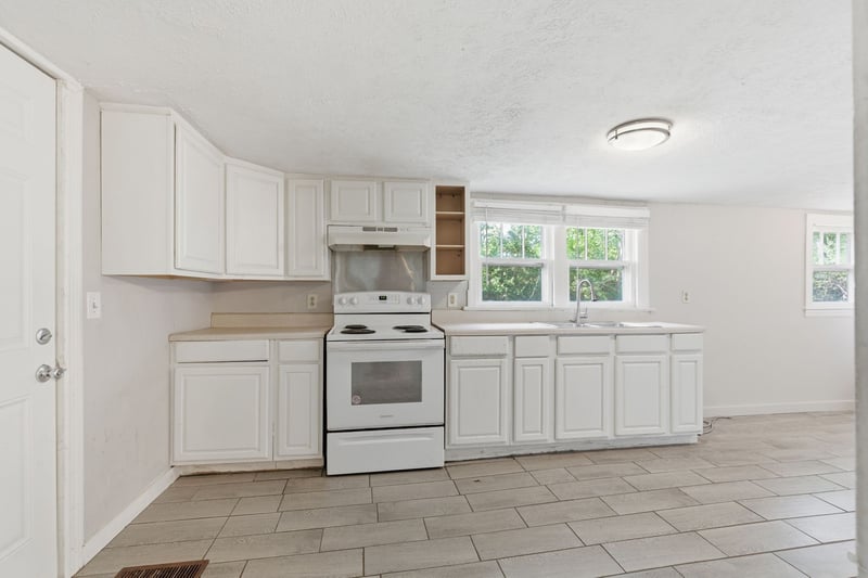 1801 Elizabeth Rd, Nashville, TN 37218