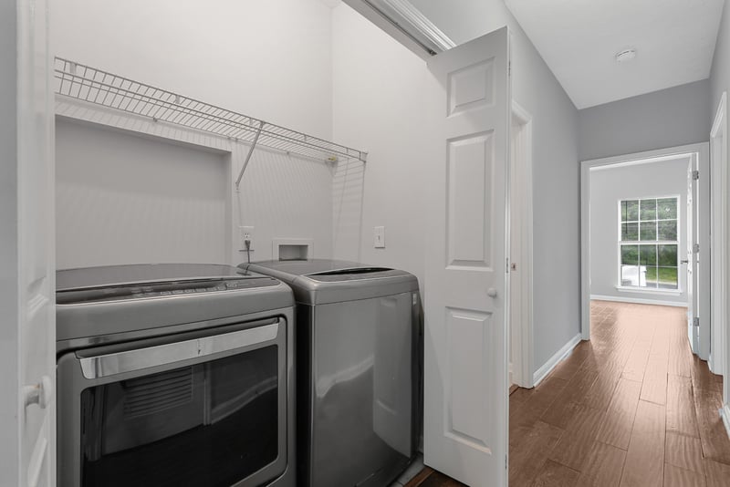 907 Churchill Xing #907, Madison, TN 37115