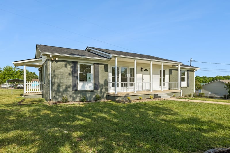 6009 Hays Dr, Columbia, TN 38401