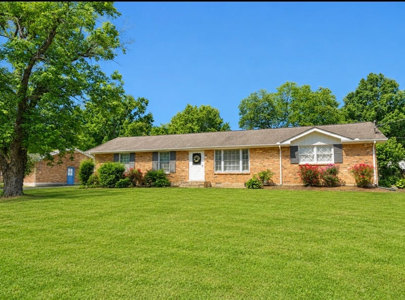 187 Wessington Pl, Hendersonville, TN 37075