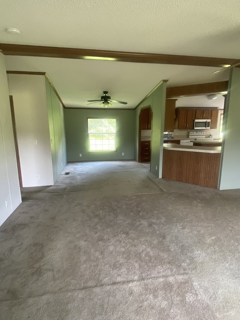 2450 W Leatherwood Rd, Cumberland Furnace, TN 37051