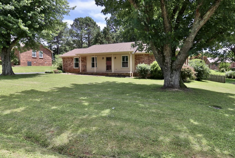 2317 Woodmont Dr, Springfield, TN 37172