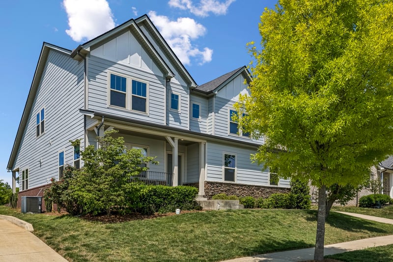 514 Mildenhall Ln, Nolensville, TN 37135
