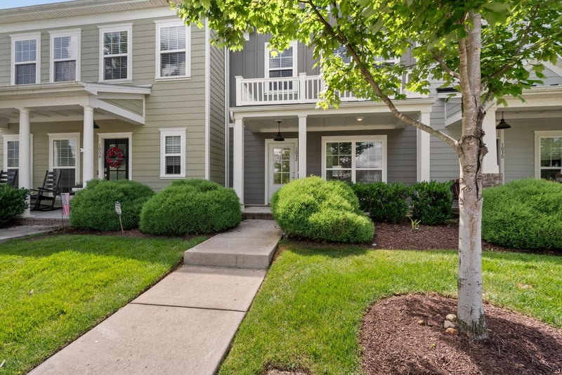 1032 Carraway Ln, Spring Hill, TN 37174