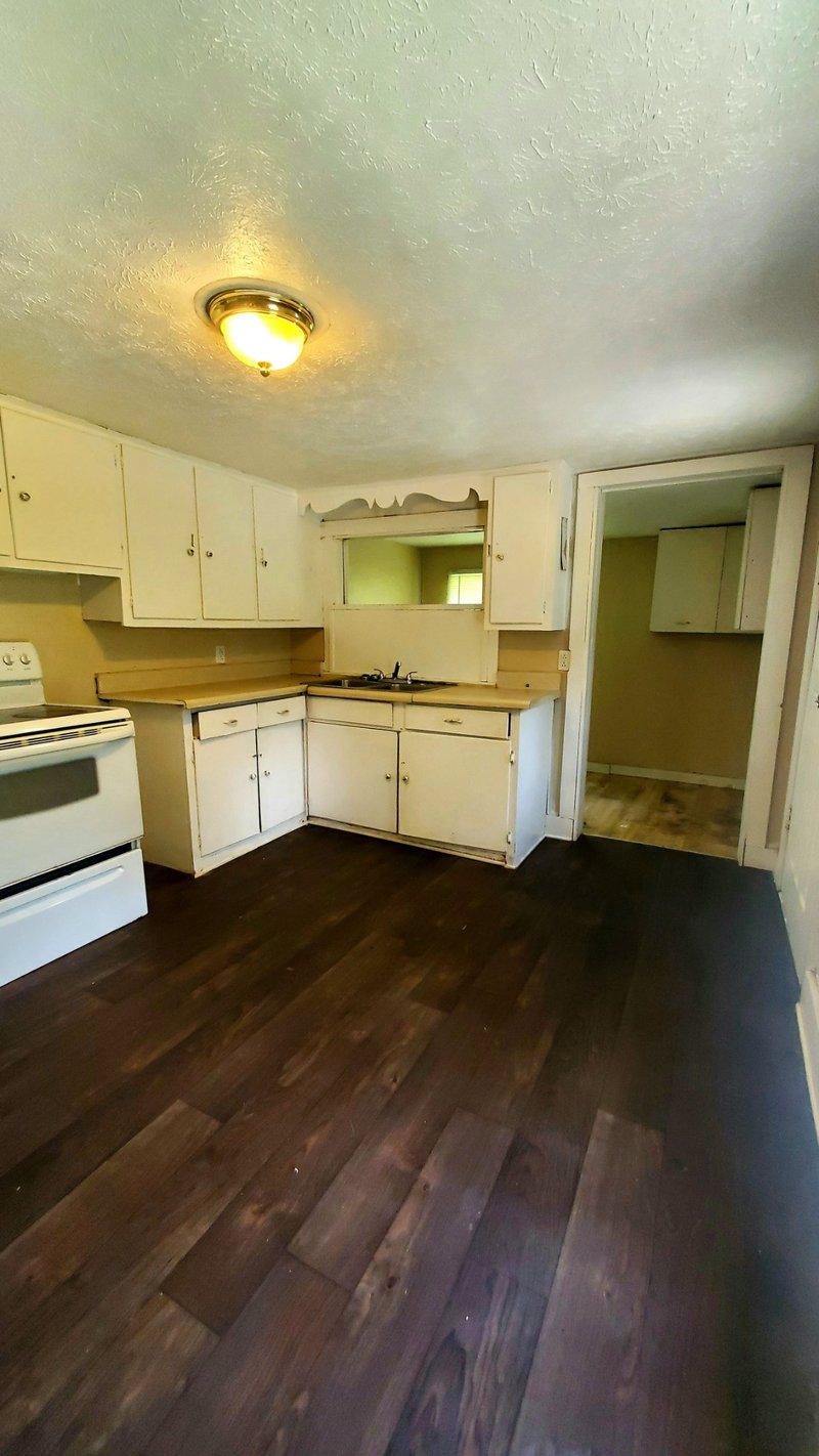 504 Demoss St, Gallatin, TN 37066
