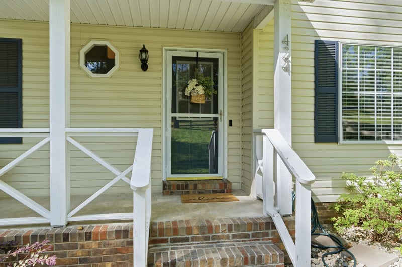 424 Tyler Ct, Cottontown, TN 37048