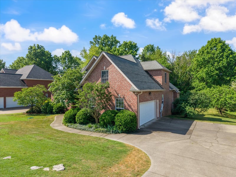 319 Eclipse Dr, Murfreesboro, TN 37129