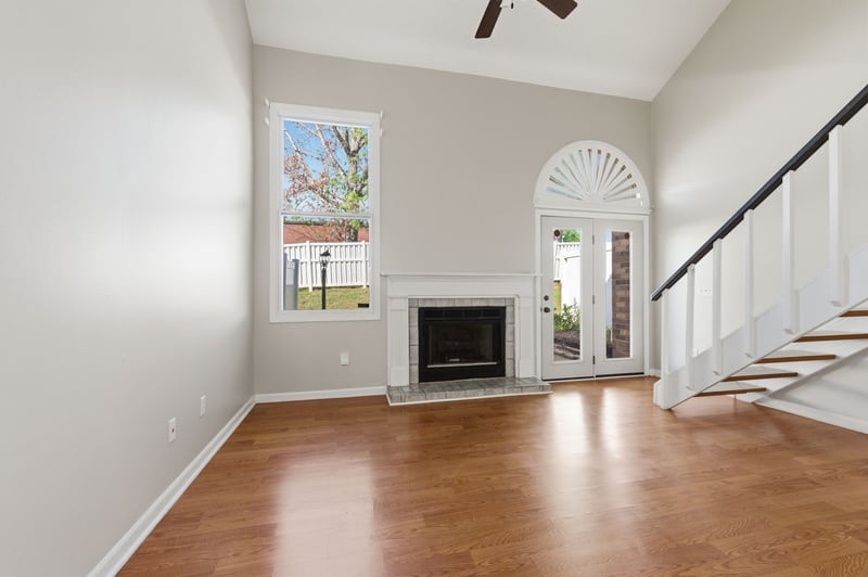 220 Village Cir #220, Dickson, TN 37055