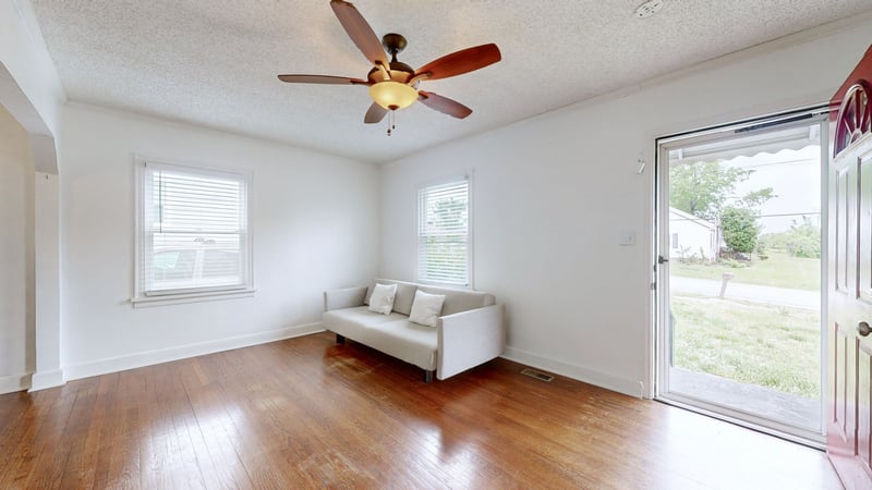 2011 Oakwood Ave, Nashville, TN 37207