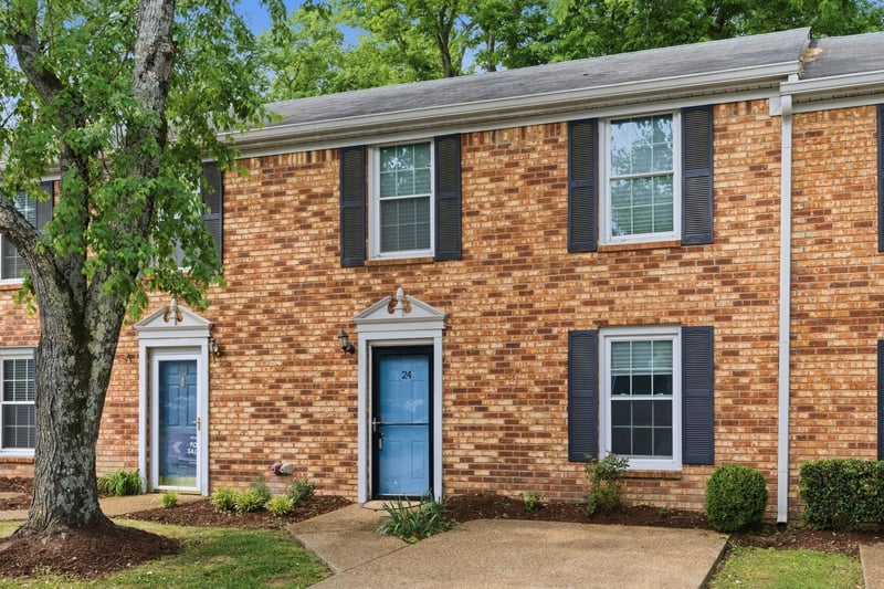 1129 W Main St #24, Franklin, TN 37064