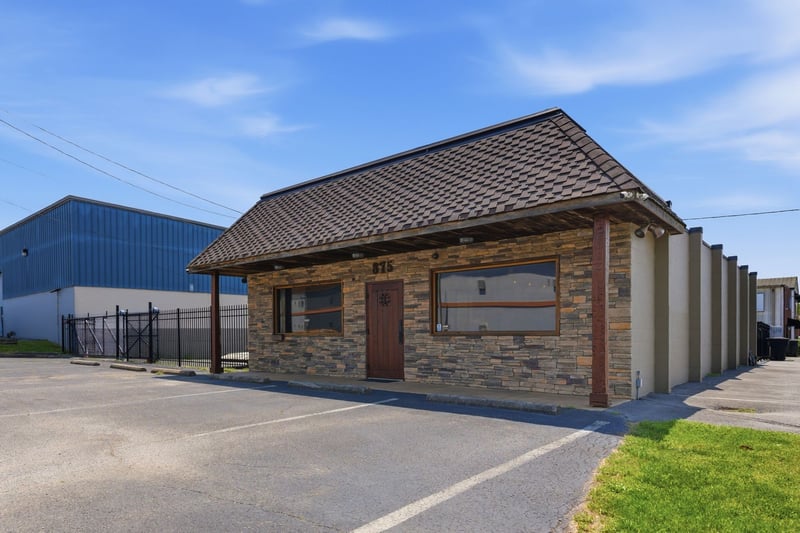 875 W College St, Murfreesboro, TN 37129