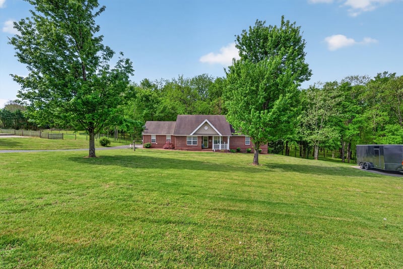 605 Natalie Ln, Spring Hill, TN 37174