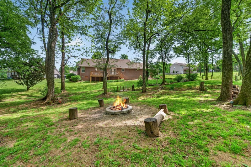 605 Natalie Ln, Spring Hill, TN 37174