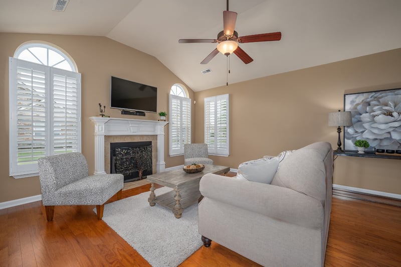 2215 Bridgeway St, Murfreesboro, TN 37128