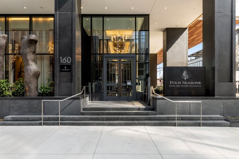 160 2nd Ave #2104, Nashville, TN 37201