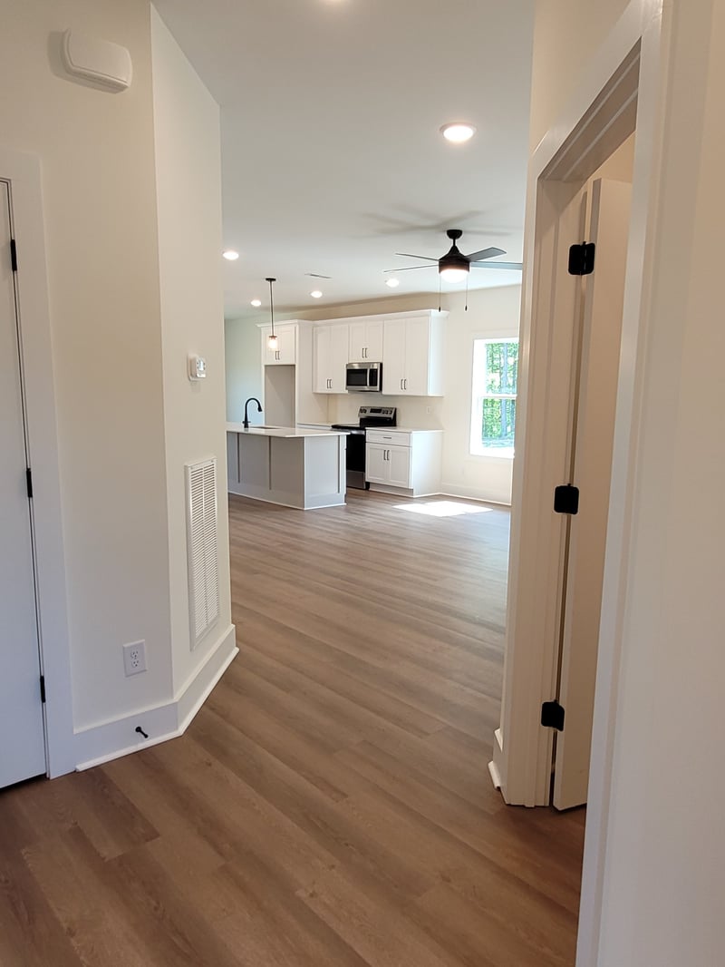 405 Cottage Ln, Dickson, TN 37055