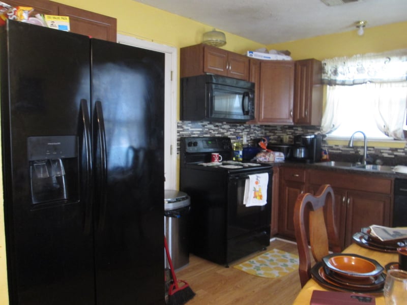 1206 Avondale Cir, Nashville, TN 37207