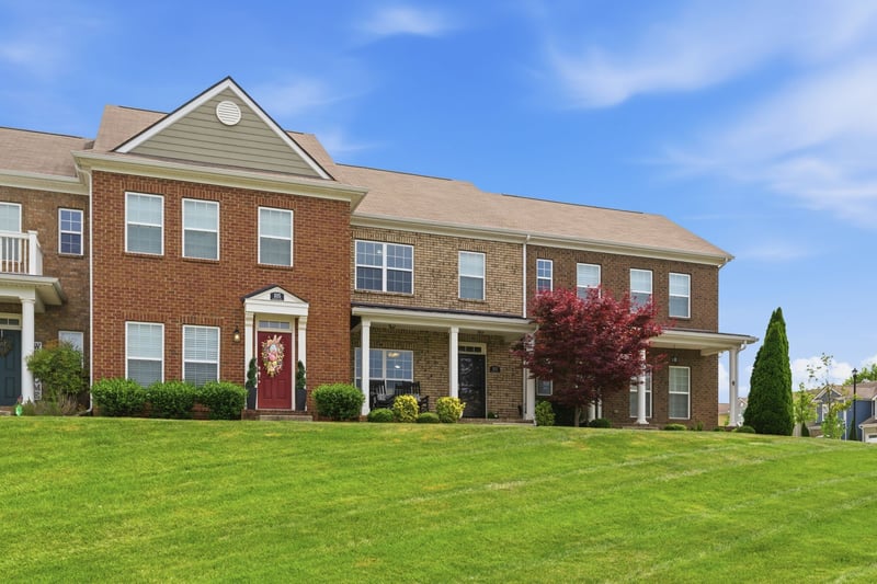 103 Padstone Pvt Ln, Spring Hill, TN 37174
