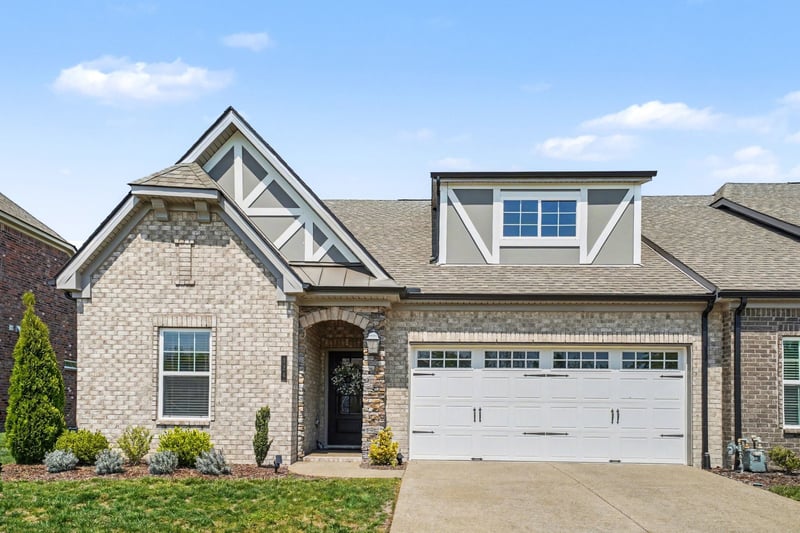 124 Owl Hollow Rd, Hendersonville, TN 37075