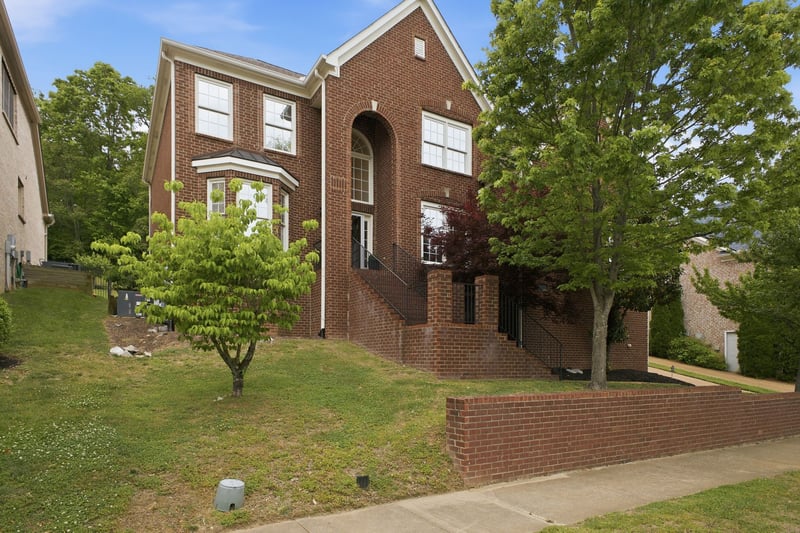 6741 Christiansted Ln, Nashville, TN 37211