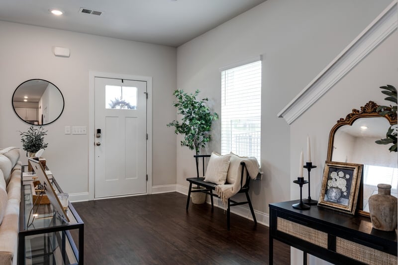 2081 Notchleaf Rd, Antioch, TN 37013