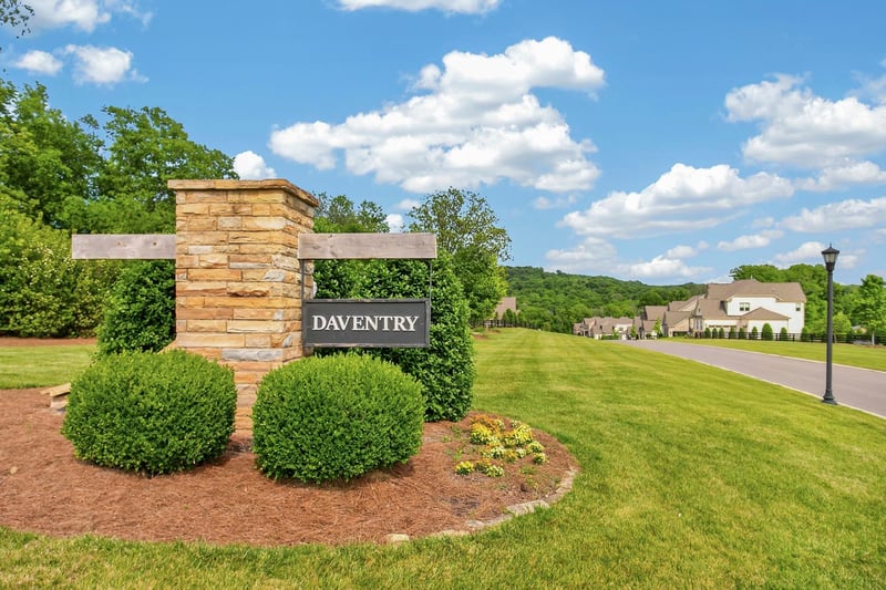 3229 Chase Point Dr, Franklin, TN 37067